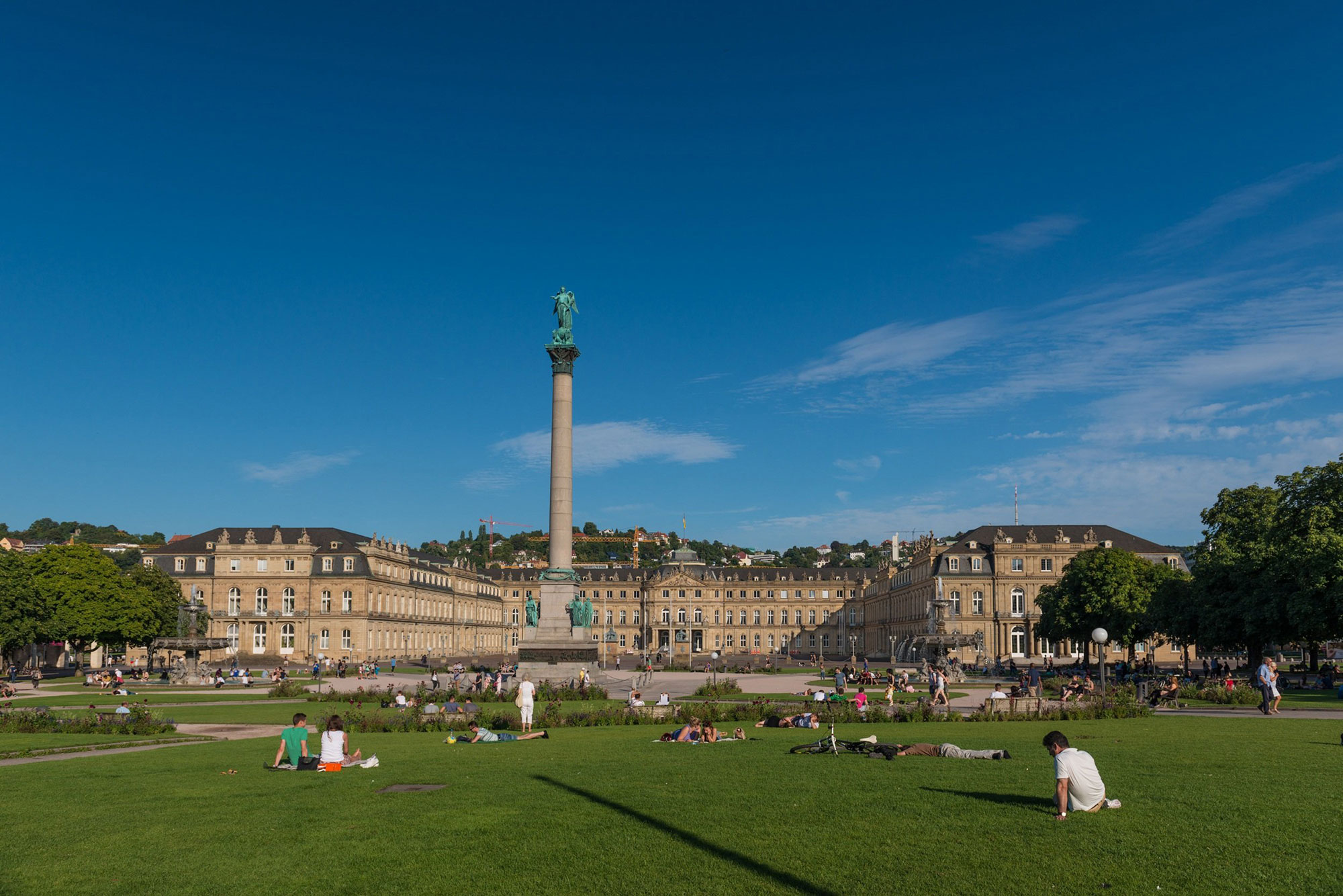 Verleihung des Landespreises für Dialekt in Stuttgart am 21. Oktober – volles Haus im Neuen Schloss